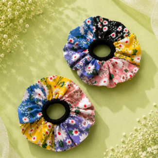 Flora Multicolor Hair Scrunchie