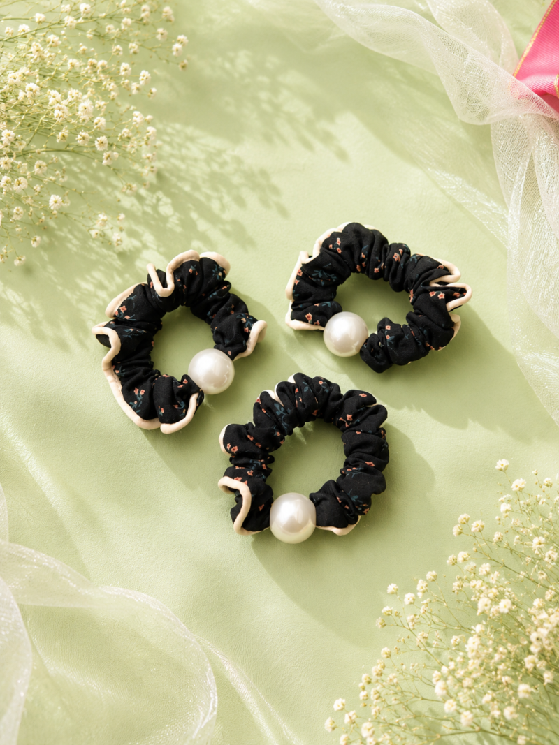 Pearl Floral Hair Scrunchie Pearl Floral Hair Scrunchie