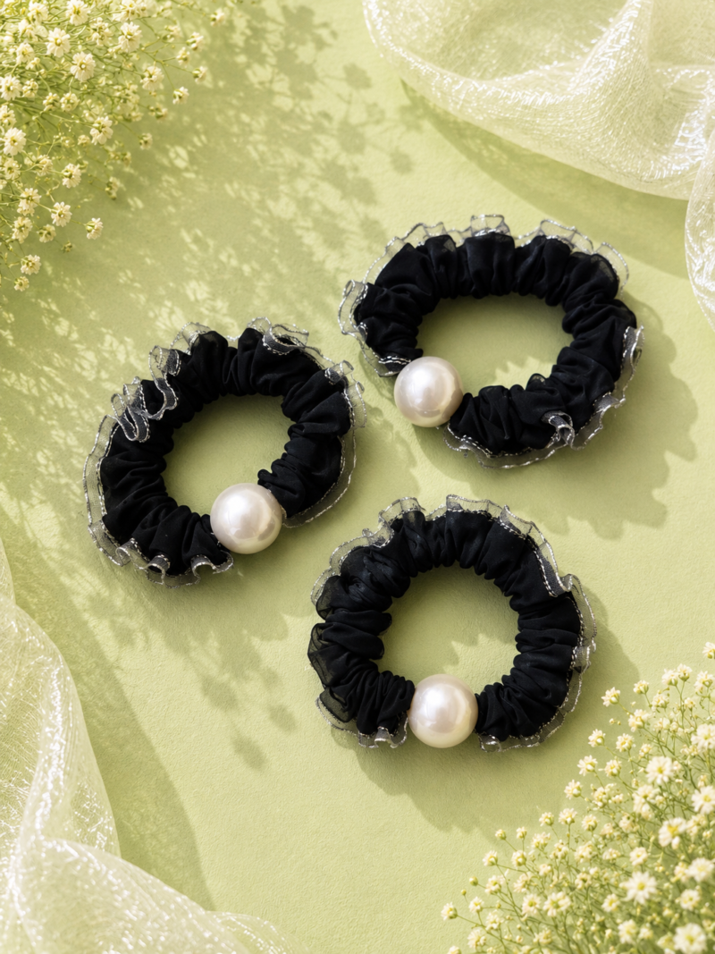 Pearl Ruffle Hair Scrunchie Pearl Ruffle Hair Scrunchie