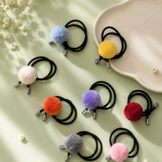 Pom Pom Hair Tie